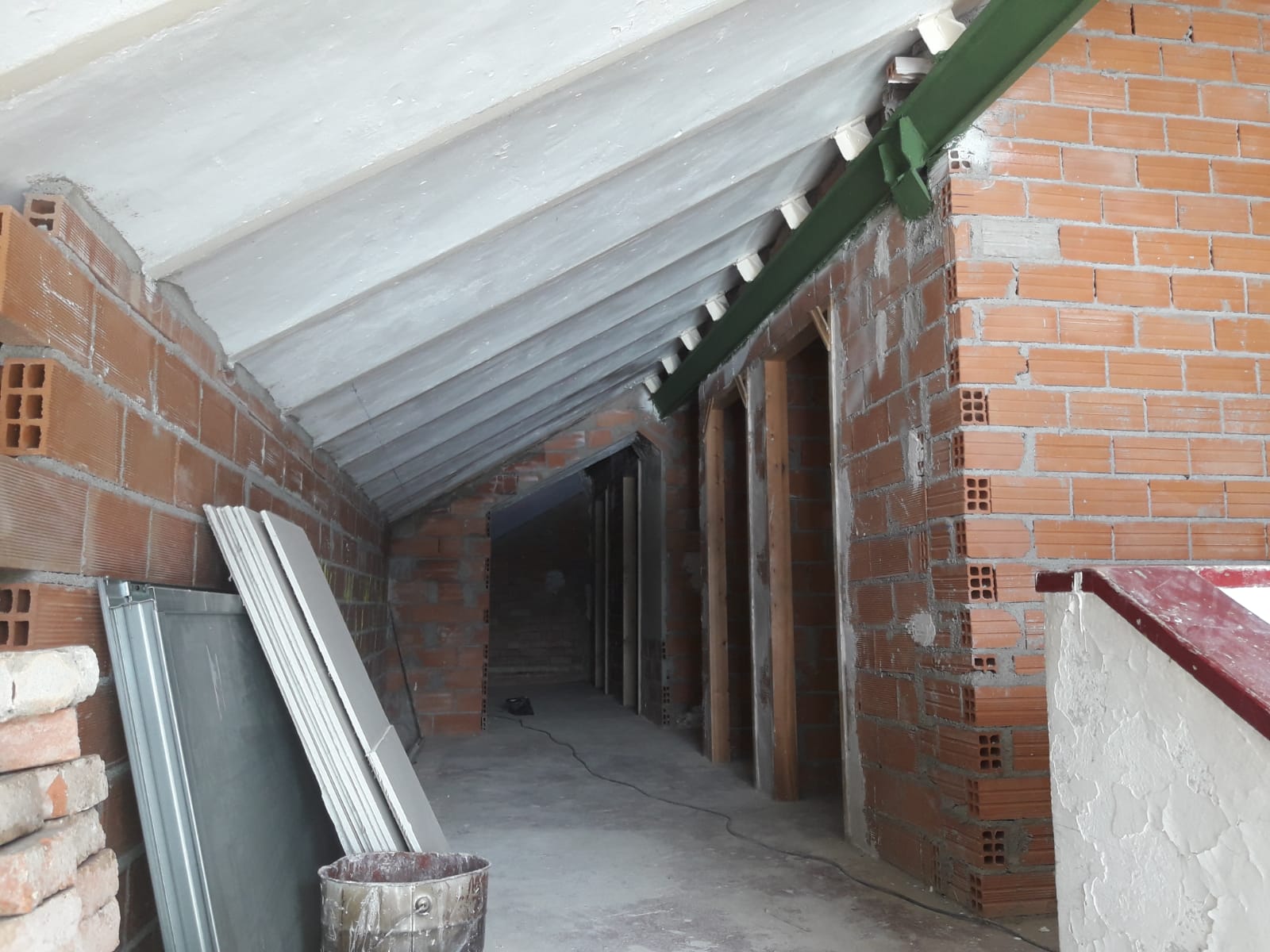 Continúan las obras en el Refugio de Belagua